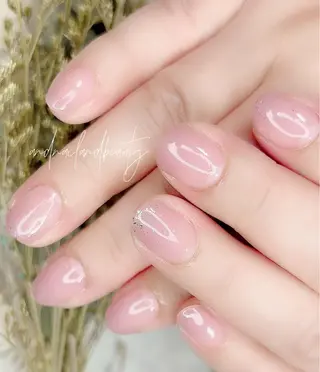 ショート ネイル 寺澤 杏咲のネイルデザイン