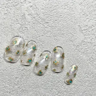 ネイル 山田 貴子のネイルデザイン