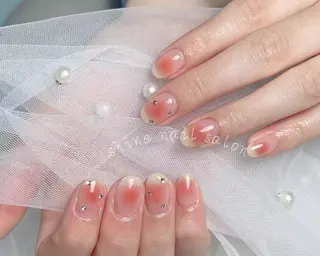 ネイル shineジェル& チップ長さだしのネイルデザイン