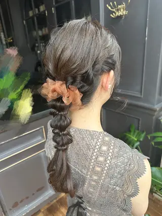 ロング ヘアアレンジ MIYU透明感カラー ブリーチなしWカラーのヘアスタイル