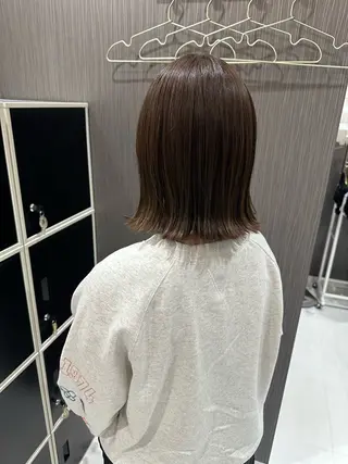 ショート カラー 下小鶴 優治のヘアスタイル