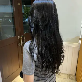 ロング カラー Lidee neoのヘアスタイル