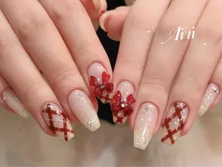 ネイル ネイルサロンAiri 長さ出し·シンプルのネイルデザイン