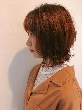 ミディアム 伊藤 さやかのヘアスタイル