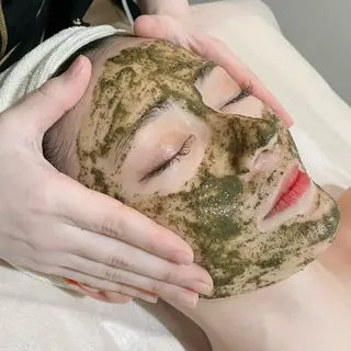 mignon /まつげパーマ・小顔のマツエク・マツパデザイン