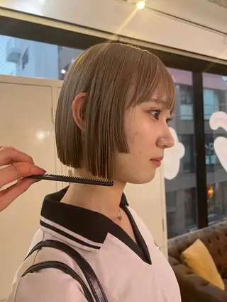 ショート カラー トレンドボブ /ミリヤのヘアスタイル