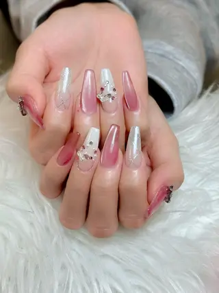 ネイル Lumi Shinokuboのネイルデザイン