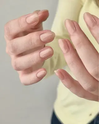 ネイル 𓂃toi. 儚げnuanceのネイルデザイン