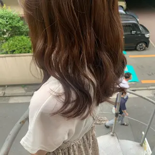 カラー MARU パーマ/レイヤーのヘアスタイル