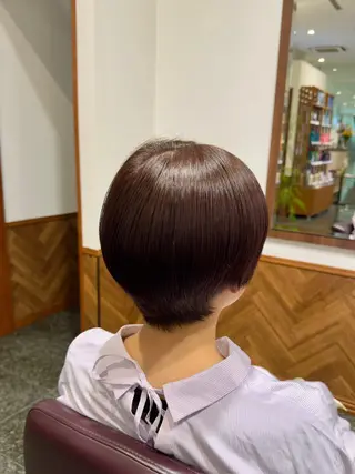 ショート カラー るりな ARTRUSHのヘアスタイル