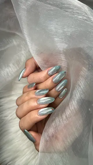 ネイル Shine'an Maaiのネイルデザイン