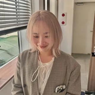 ミディアム little salt 渋谷店所属・akina＊ブリーチ ♡トレンドヘアのヘアスタイル