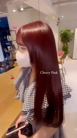 カラー ニトウ レイナのヘアスタイル