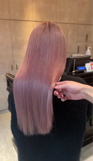 ロング カラー パーマ ヘアアレンジ ブリーチカラー🤍 颯馬🐈‍⬛のヘアスタイル