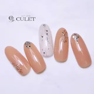 ネイル CULET MOEのネイルデザイン
