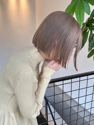 ショート カラー ヘアアレンジ lani ブリーチ /ダブルカラーのヘアスタイル
