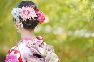 ヘアアレンジ セミロング Coumi 女性専用美容室のヘアスタイル