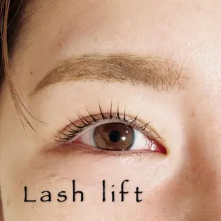 マツエク・マツパ eyesalon なないろ🌈のマツエク・マツパデザイン