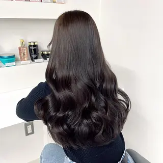 ロング ハイトーン/心斎橋 🌙イツキのヘアスタイル