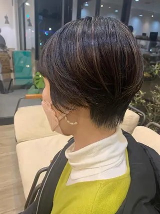 ショート 森本 美咲のヘアスタイル