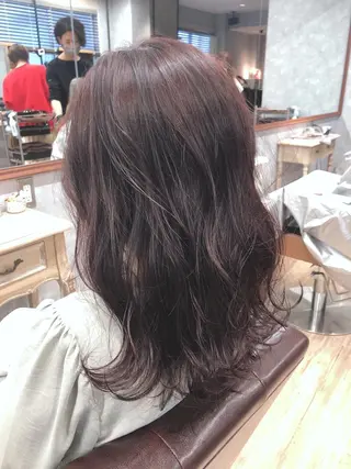ミディアム カラー いとう ひろたかのヘアスタイル