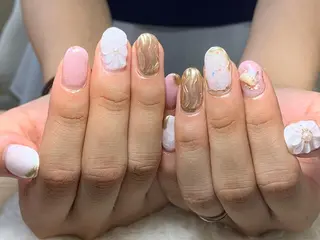 ネイル 新山 聖のネイルデザイン