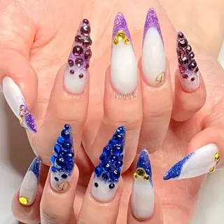 ネイル VOGUE ×SWANのネイルデザイン