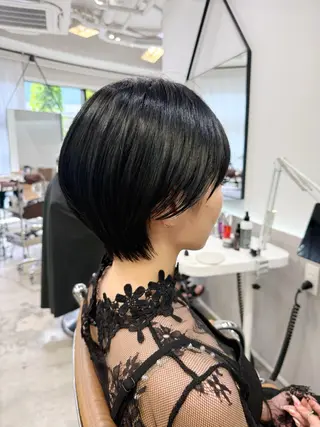 ショート 似合わせ♡レイヤー/ 暖色艶カラー/moeのヘアスタイル