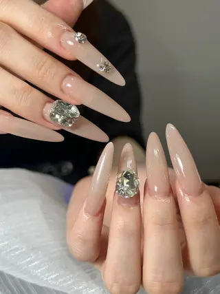 ネイル Luna Gladeのネイルデザイン