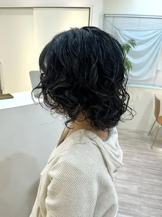 ミディアム パーマ つぼみ/パーマ ／レイヤー／ボブのヘアスタイル
