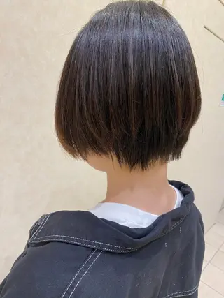 ショート 小倉 沙織のヘアスタイル