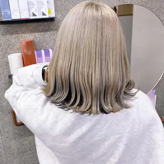 ミディアム カラー Lull1人美容室 バレイヤージュのヘアスタイル