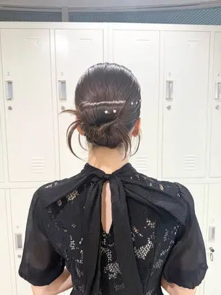 セミロング ヘアアレンジ オタク美容師☃️🩵 ヘアアレンジ/暗髪のヘアスタイル
