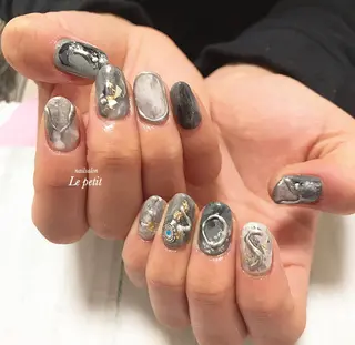 ネイル 石野 広佳のネイルデザイン