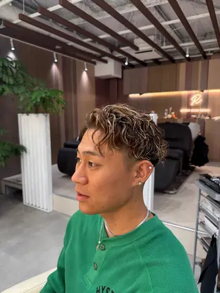 カラー パーマ メンズ 山下 光太郎のヘアスタイル