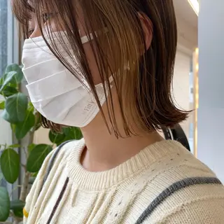 ショート カラー センターパート/ 暖色カラーayuのヘアスタイル