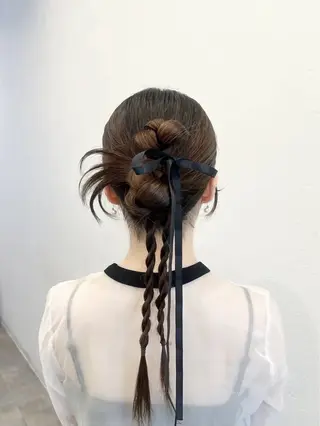 ロング ヘアアレンジ 博多⌇お呼ばれヘア⌇ 透明感カラー⌇菅泉美のヘアスタイル