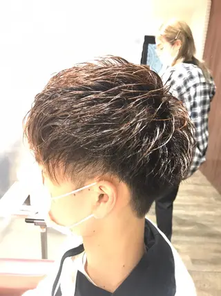 ショート カラー メンズ 柳澤 和也のヘアスタイル