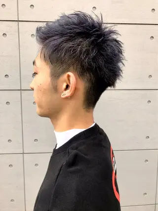 ショート 丹澤 暁のヘアスタイル