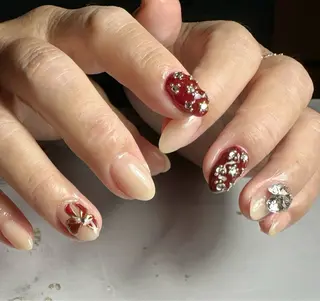 ネイル 新山 聖のネイルデザイン