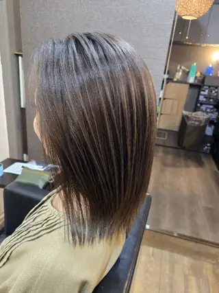 カラー ショート Seven Quarterのヘアスタイル