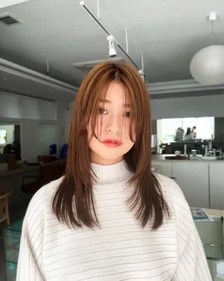 セミロング カラー ヘッドスパ/縮毛矯正 /横山陸人のヘアスタイル