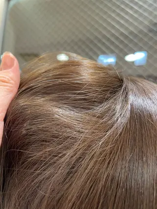 ミディアム まるやま ひなこ/艶髪カラーのヘアスタイル