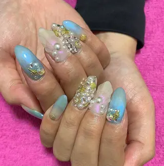 ネイル MINAMI nailsのネイルデザイン