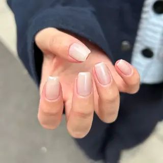 ネイル Yumi シンプルネイルのネイルデザイン