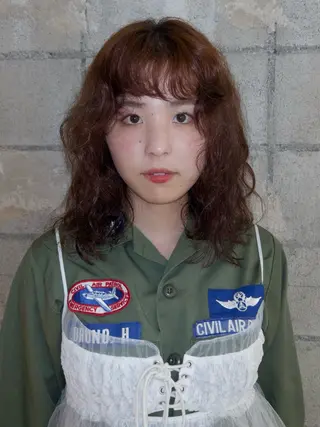 カラー Yaya ヤヤ / HACO+のヘアスタイル