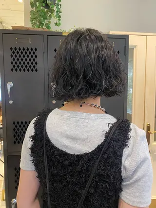 ミディアム 薄暮 マツイ レンのヘアスタイル