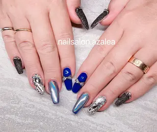 ネイル R inのネイルデザイン