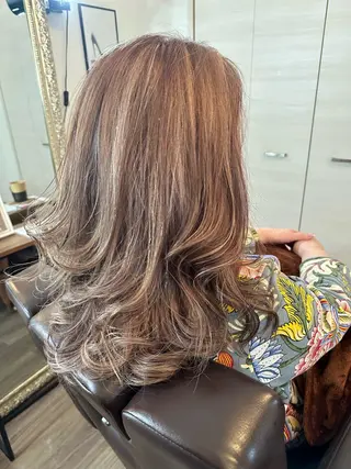 ロング カラー 🌺✨小川 友佳✨🌺のヘアスタイル