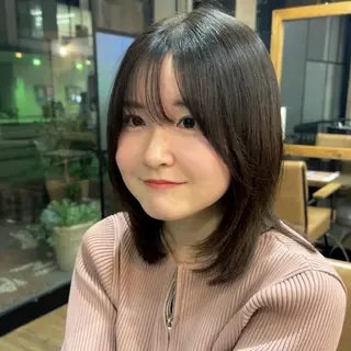 ミディアム SHIAN 立川 🍑すずかのヘアスタイル